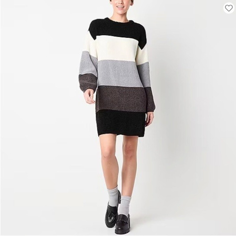 NWT by&by Womens Long Sleeve Striped Sweater Dress Juniors Size Medium